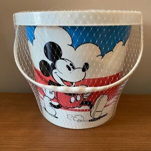 NEW Junkfood Mickey Minnie Mouse Vintage Classic Sand Shovel Molds Bucket 32515